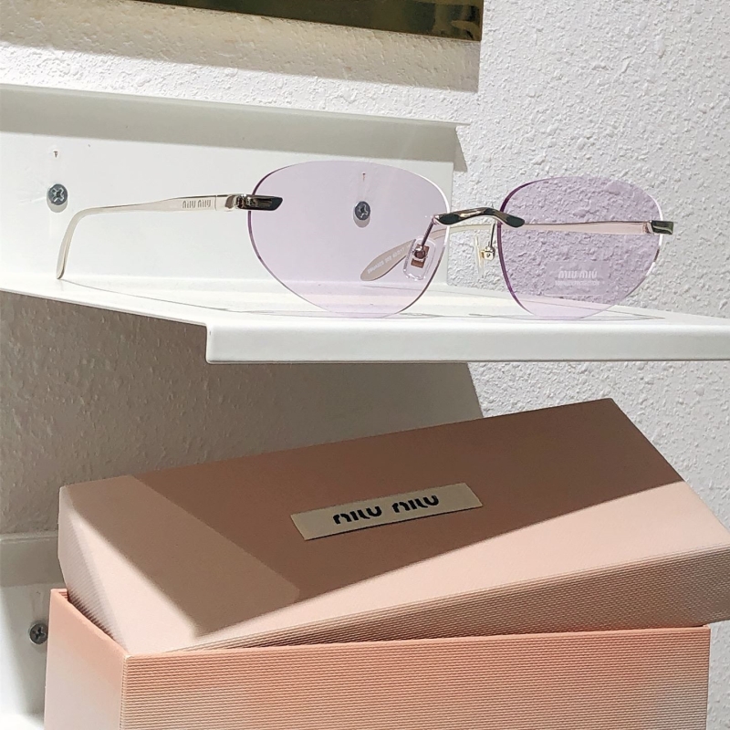 MIU MIU